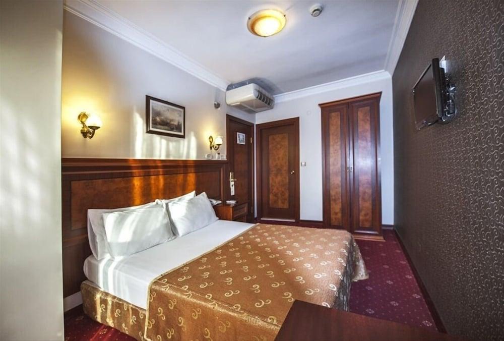 איסטמבול Grand Eyuboglu Hotel מראה חיצוני תמונה